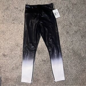 NWT ZYIA Metallic Light n Tight Legging